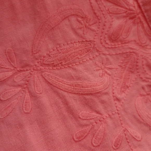 ๐ NWT TOMMY BAHAMA Embroidered Tunic Women's Size S/P Top Tutti Frutti Peach ๐ - Picture 3 of 10